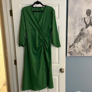 Size Large. Green Midi Dress